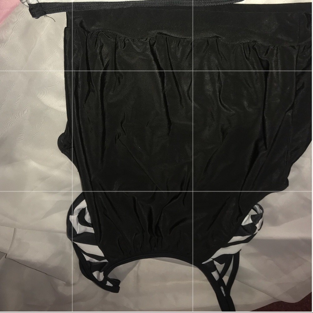 Swimsuit - Picture 3 of 3